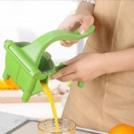 Plastic Manual Orange Juice Maker Manual Fruit Hand Squeeze Juicer and Manual Citrus Extractor dropshipping